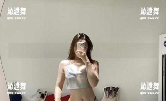 铁锤姐姐 微密圈 - 下载铁锤姐姐的修女图包,连教堂都感到不妙!
