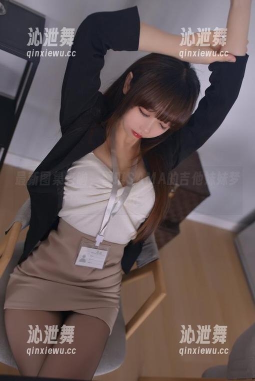 最新图集来啦，雪琪SAMA的吉他妹妹梦游记