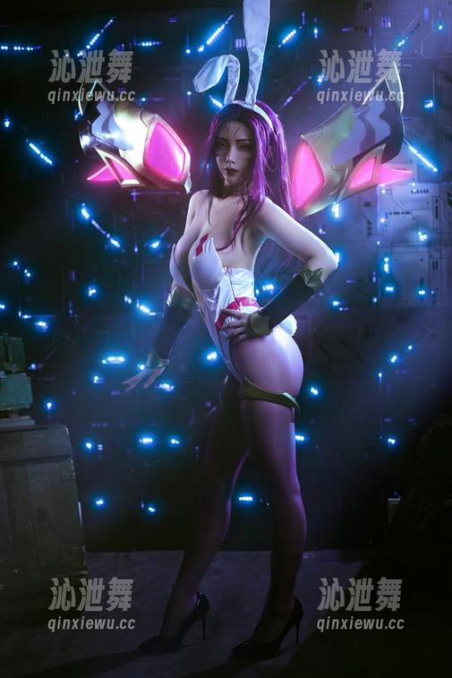有哪些人在浴缸里搞事情？快来看雯妹不讲道理最新写真集！