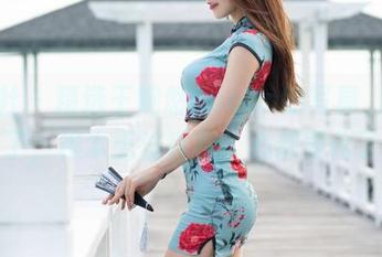 魅妍社 - 精选王婉悠Queen的写真，太可爱了，根本无法直视，心都要化了。