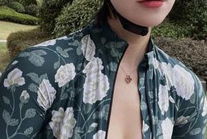 微密圈 - 鹿瑶的高跟鞋，真的在发光吗？资源在哪里？